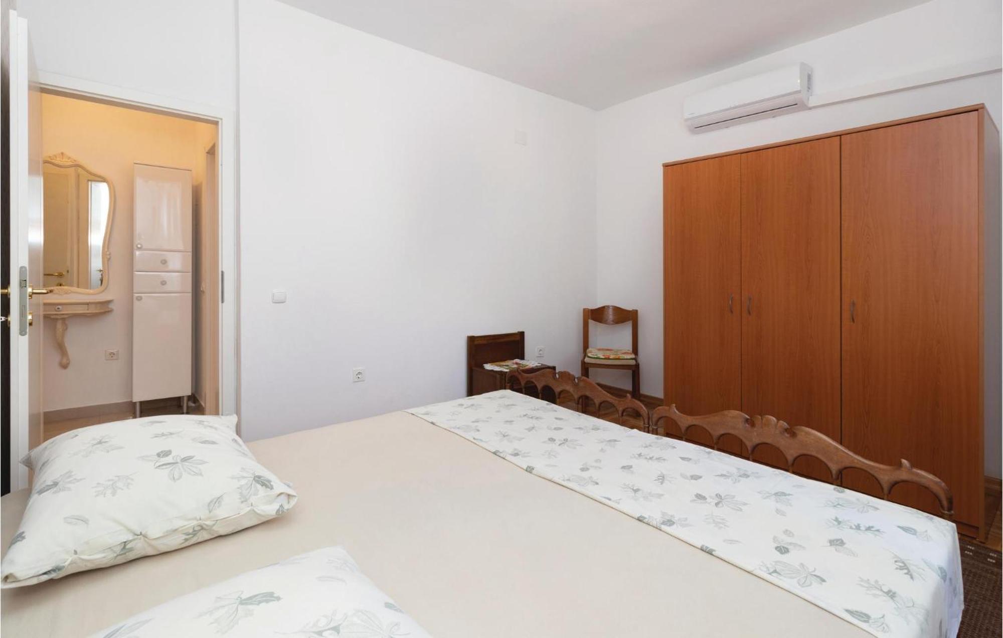 1 Bedroom Stunning Apartment In Zadar Luaran gambar